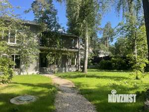 Дом 423м², 3-этажный, участок 13 сот.  