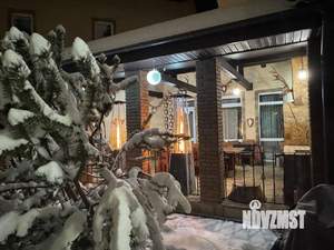 Дом 498м&sup2;, 2-этажный, участок 23 сот.  