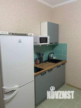 1-к квартира, посуточно, 32м2, 8/16 этаж