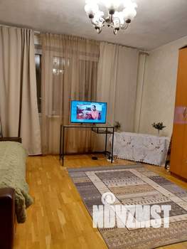 1-к квартира, посуточно, 38м2, 10/12 этаж