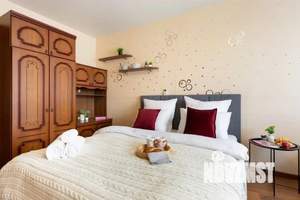 2-к квартира, посуточно, 64м2, 1/1 этаж