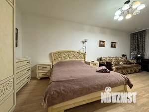 1-к квартира, посуточно, 43м2, 3/11 этаж