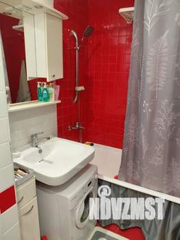 1-к квартира, посуточно, 38м2, 10/12 этаж