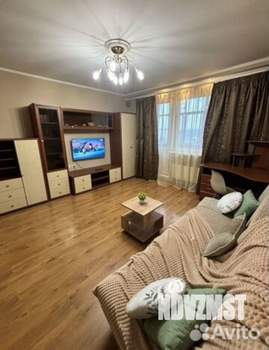 1-к квартира, посуточно, 40м2, 7/14 этаж