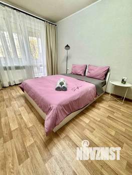 1-к квартира, посуточно, 57м2, 1/1 этаж