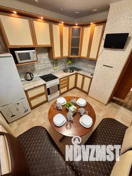 1-к квартира, посуточно, 40м2, 7/14 этаж