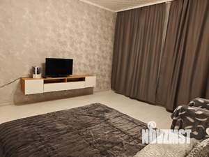 1-к квартира, посуточно, 40м2, 11/16 этаж