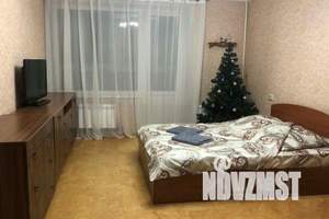 1-к квартира, посуточно, 41м2, 6/22 этаж