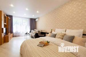 1-к квартира, посуточно, 40м2, 1/1 этаж