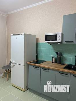 1-к квартира, посуточно, 32м2, 8/16 этаж