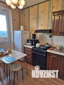 1-к квартира, посуточно, 38м2, 1/1 этаж