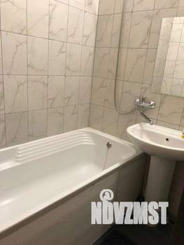 2-к квартира, посуточно, 47м2, 1/1 этаж