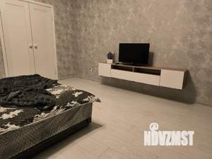 1-к квартира, посуточно, 40м2, 11/16 этаж