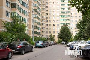 2-к квартира, посуточно, 64м2, 1/1 этаж