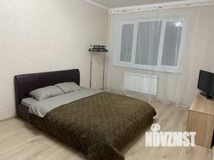 1-к квартира, посуточно, 32м2, 8/15 этаж