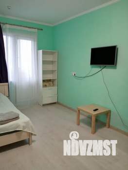 Студия квартира, посуточно, 30м2, 1/17 этаж