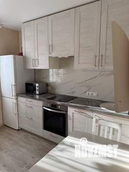 1-к квартира, на длительный срок, 38м2, 2/14 этаж