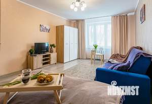 1-к квартира, посуточно, 40м2, 1/1 этаж