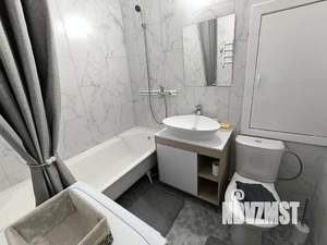 1-к квартира, посуточно, 40м2, 11/16 этаж