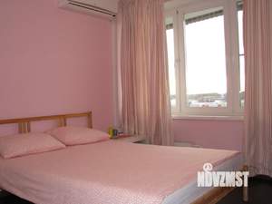 3-к квартира, посуточно, 60м2, 1/1 этаж