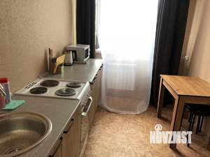 2-к квартира, посуточно, 47м2, 1/1 этаж