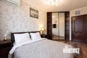1-к квартира, посуточно, 44м2, 1/1 этаж