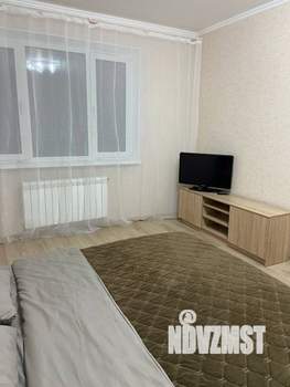 1-к квартира, посуточно, 32м2, 8/16 этаж