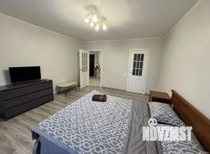 1-к квартира, посуточно, 43м2, 8/12 этаж