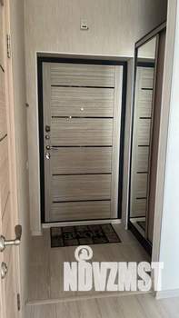 Студия квартира, посуточно, 35м2, 15/15 этаж