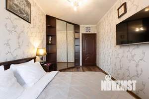 1-к квартира, посуточно, 44м2, 1/1 этаж