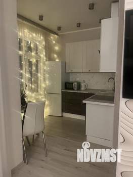 Студия квартира, посуточно, 38м2, 15/15 этаж