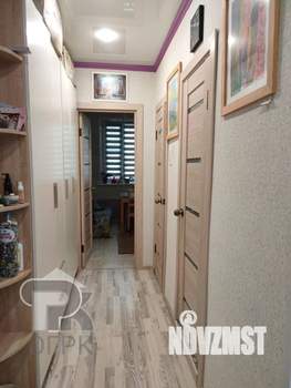 2-к квартира, вторичка, 57м2, 1/10 этаж