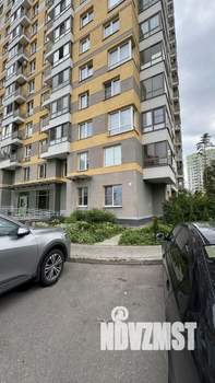 2-к квартира, вторичка, 66м2, 1/19 этаж