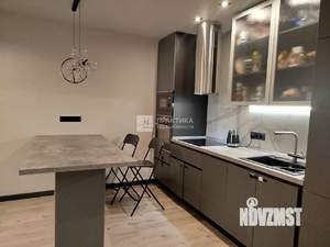 2-к квартира, вторичка, 59м2, 10/18 этаж