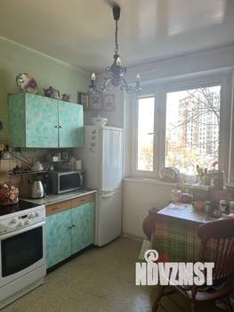 2-к квартира, вторичка, 52м2, 3/12 этаж