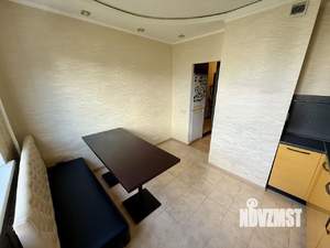 3-к квартира, вторичка, 74м2, 11/17 этаж