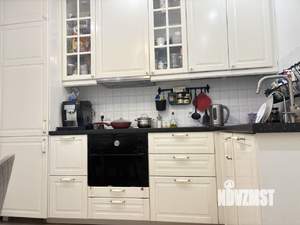 3-к квартира, вторичка, 72м2, 7/17 этаж