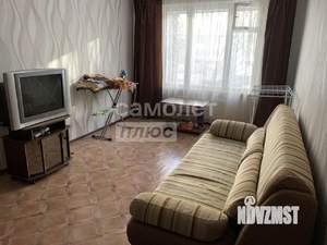 2-к квартира, вторичка, 44м2, 1/9 этаж