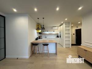 3-к квартира, вторичка, 121м2, 2/8 этаж