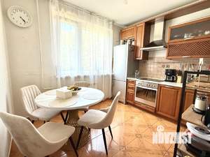 3-к квартира, вторичка, 70м2, 2/14 этаж