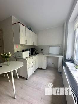 Студия квартира, вторичка, 18м2, 1/9 этаж