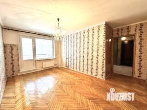 2-к квартира, вторичка, 43м2, 1/9 этаж