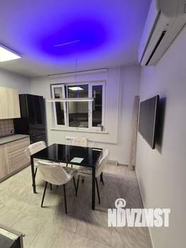 3-к квартира, вторичка, 78м2, 1/17 этаж