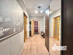 3-к квартира, вторичка, 77м2, 1/14 этаж