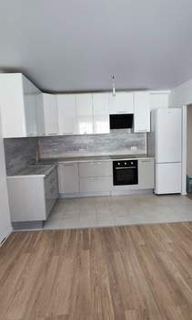 3-к квартира, вторичка, 90м2, 3/12 этаж