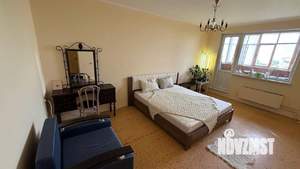 3-к квартира, вторичка, 76м2, 10/17 этаж