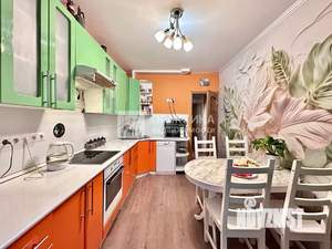 3-к квартира, вторичка, 77м2, 1/14 этаж