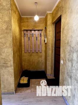 3-к квартира, вторичка, 56м2, 1/9 этаж