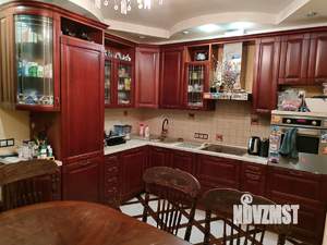 3-к квартира, вторичка, 78м2, 10/17 этаж