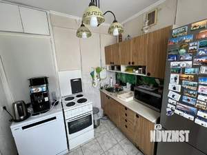 4-к квартира, вторичка, 62м2, 3/9 этаж
